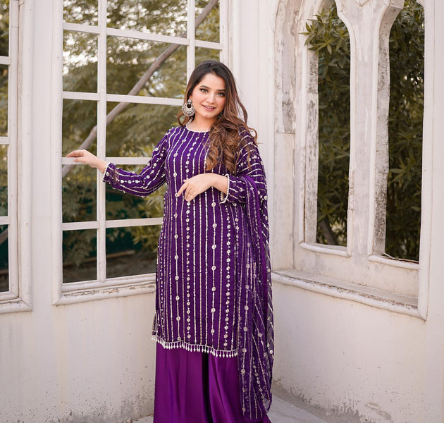 Hania Amir Pure Chiffon Perl Embroidery CS-4010