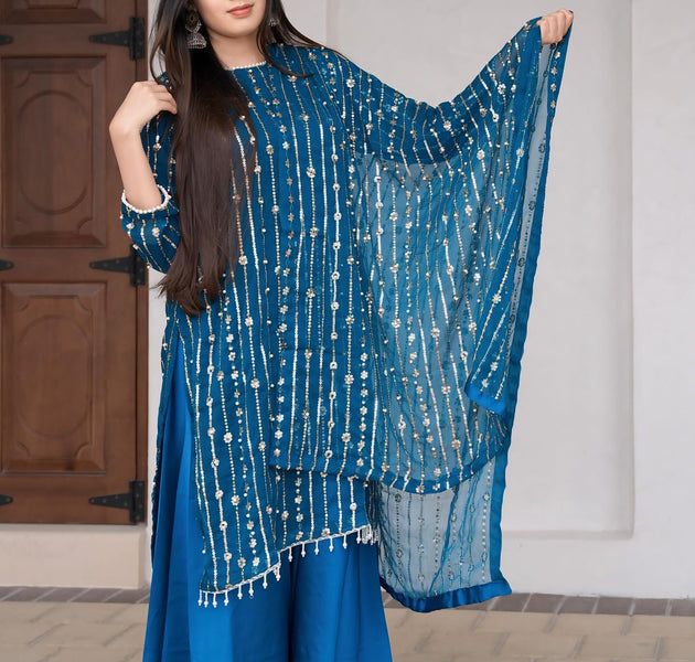 Hania Amir Pure Chiffon Perl Embroidery CS-4011